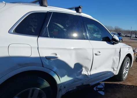 2020 Audi Q5 Premium 45 Tfsi Quattro S Tronic from USA, damaged, VIN WA1ANAFY3L2115669